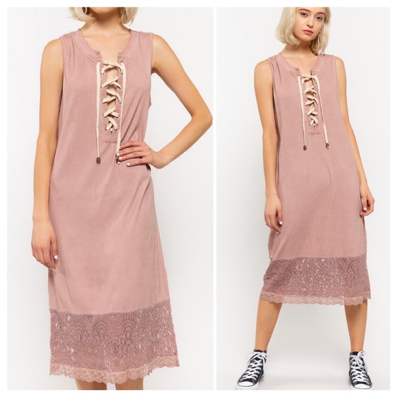 POL Jersey Lace Panel Midi Dress - Picture 12 of 14